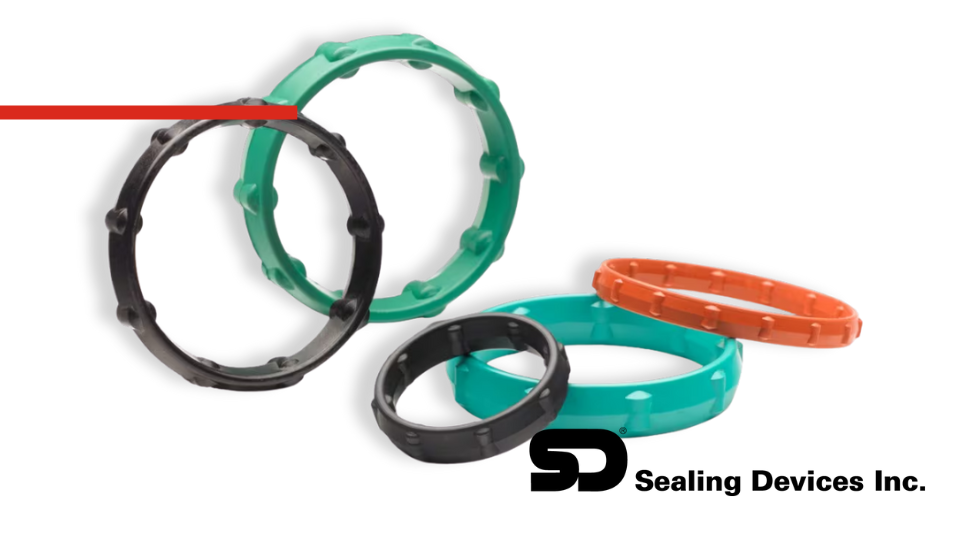 Close-up of O-ring face-seal groove with smooth sealing land and bolted cover.