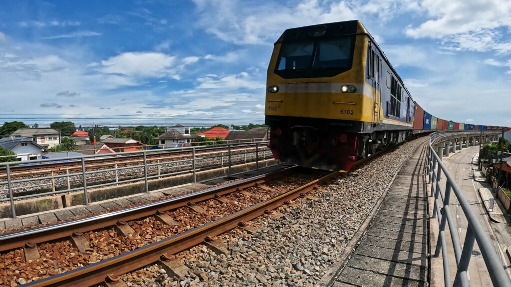train-frame (1)