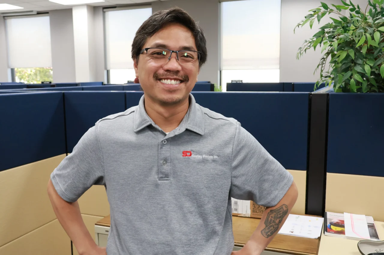 General 3 Customer Service (1)